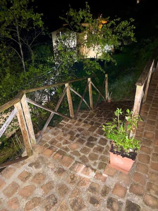 Casa Vacanze Fonte Del Menotre Foligno Exterior foto